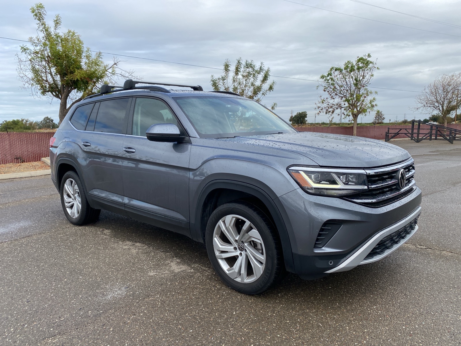 2022 Volkswagen Atlas V6 SE Technology photo 3