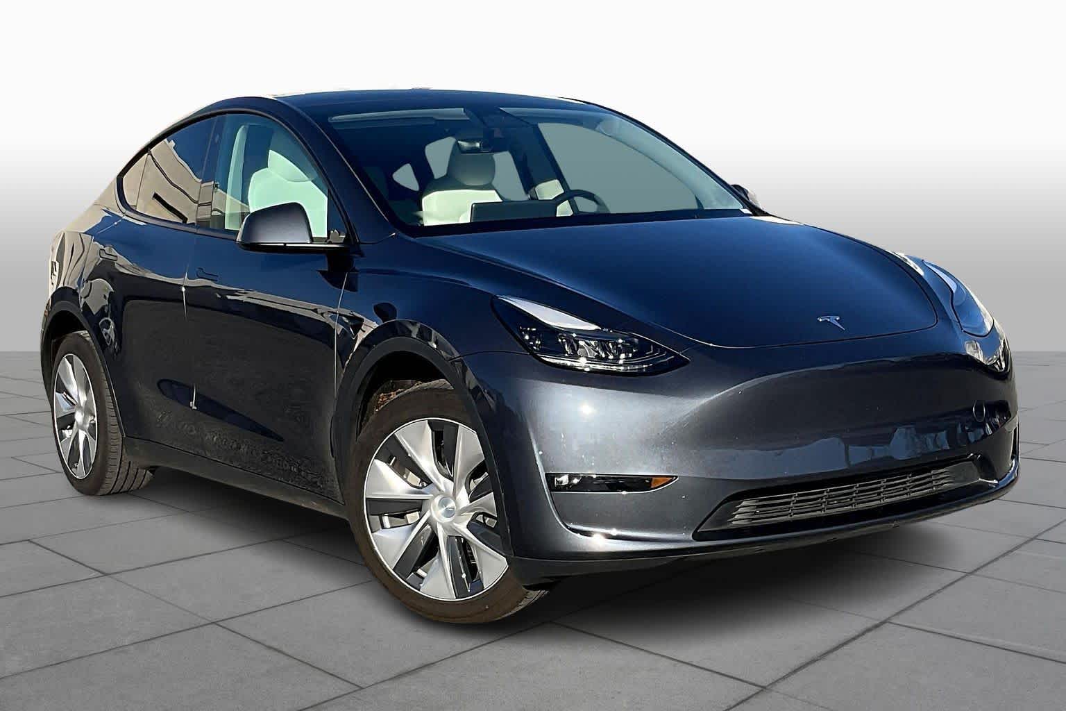 Used 2023 Tesla Model Y Long Range with VIN 7SAYGDEE9PF671918 for sale in Northfield, Minnesota