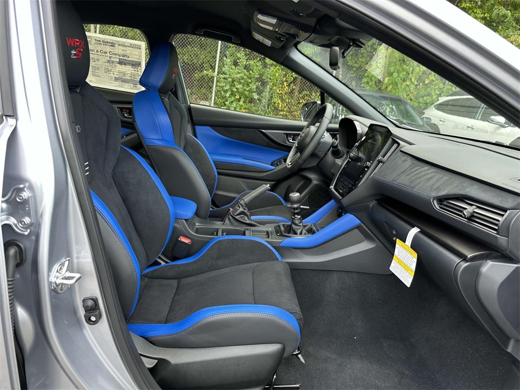 2025 Subaru WRX tS photo 10