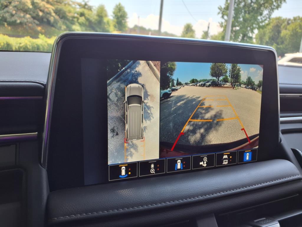 2022 Chevrolet Tahoe LT photo 19