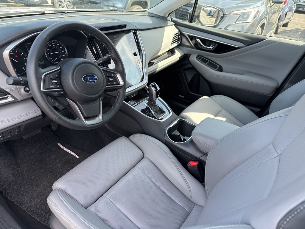 2022 Subaru Legacy Limited XT photo 2