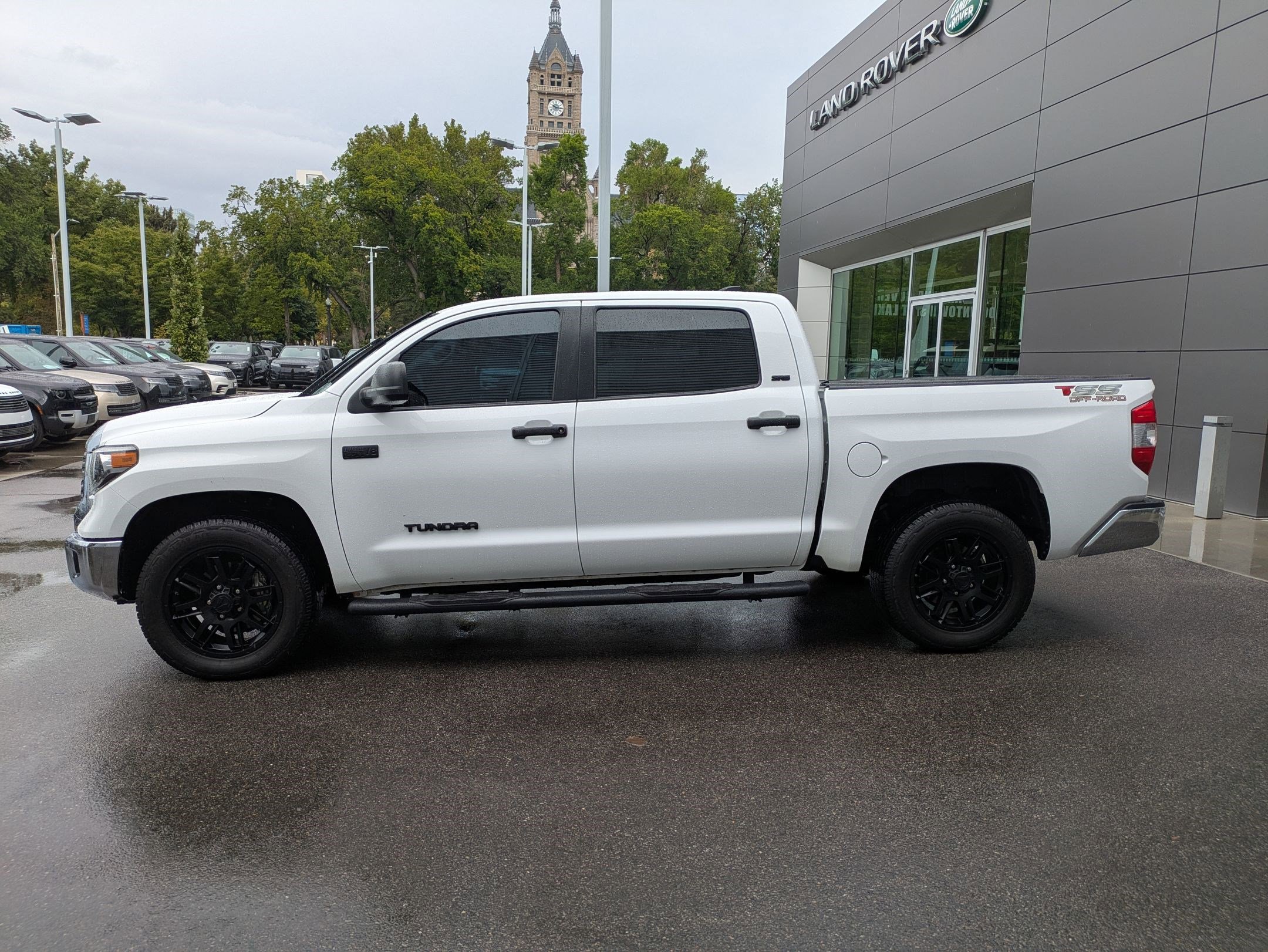 2020 Toyota Tundra SR5 Grade photo 7