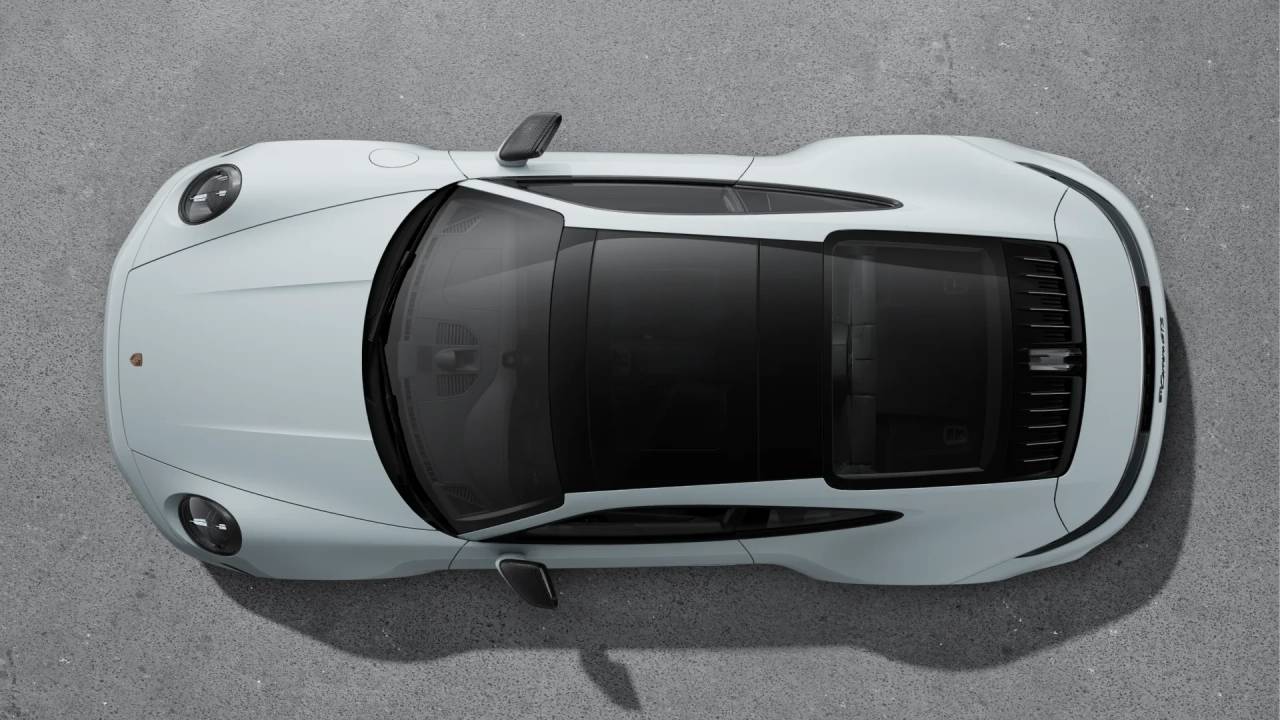 2026 Porsche 911 GTS photo 6