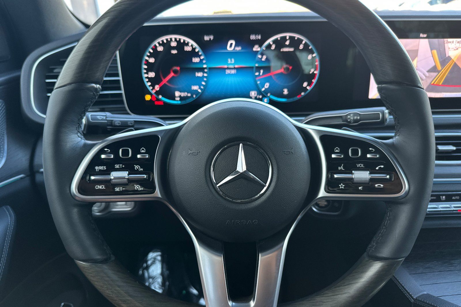 2023 Mercedes Benz GLE 350 photo 18