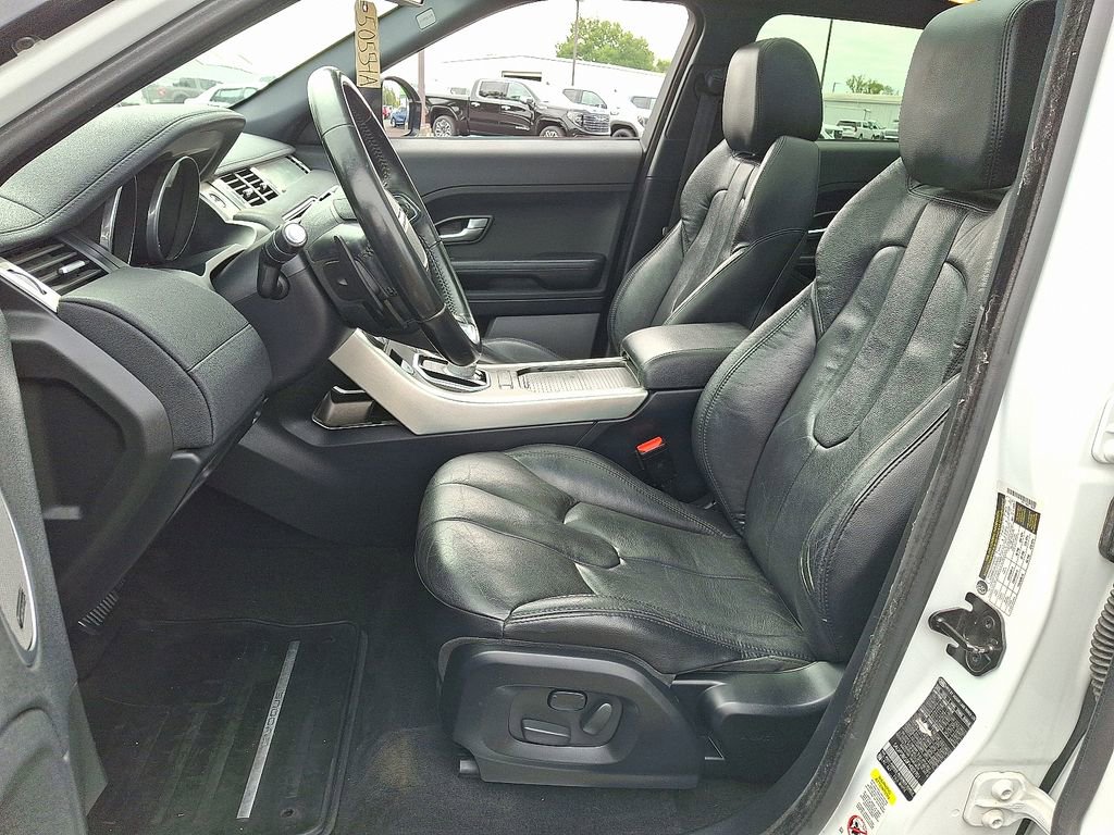 2015 Land Rover Range Rover Evoque Pure Plus photo 14