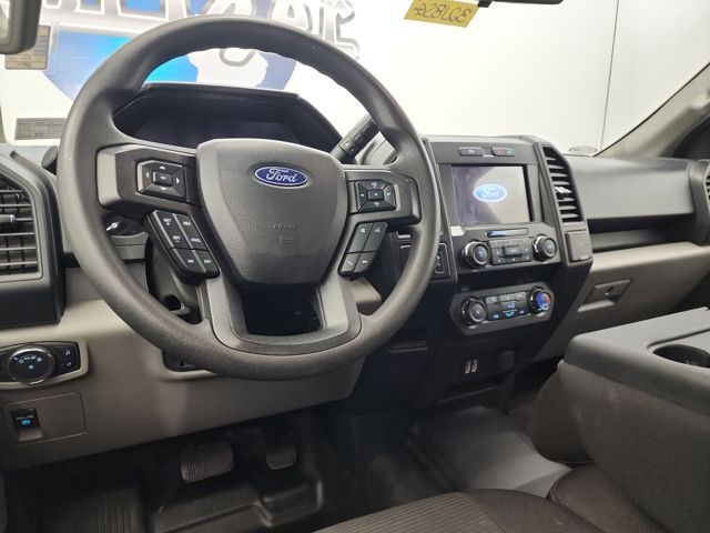 2020 Ford F-150 XL photo 12
