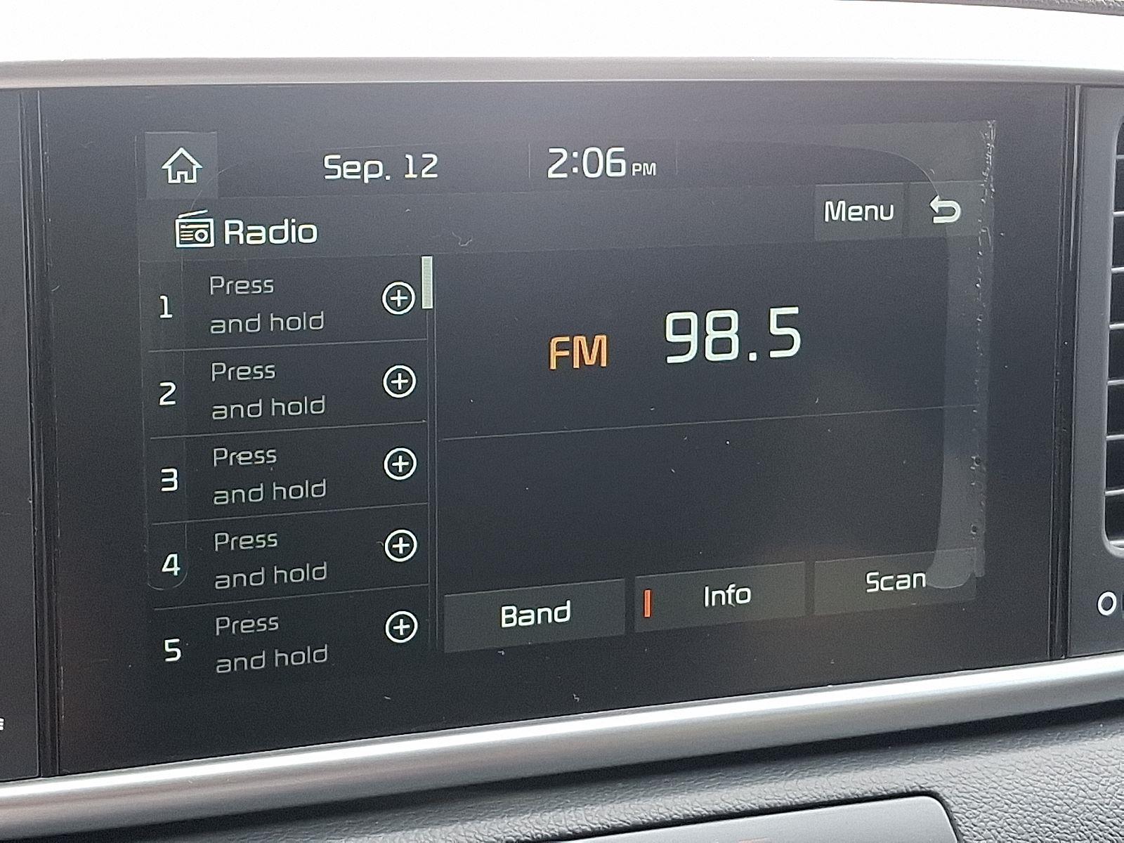2020 Kia Sportage LX photo 12