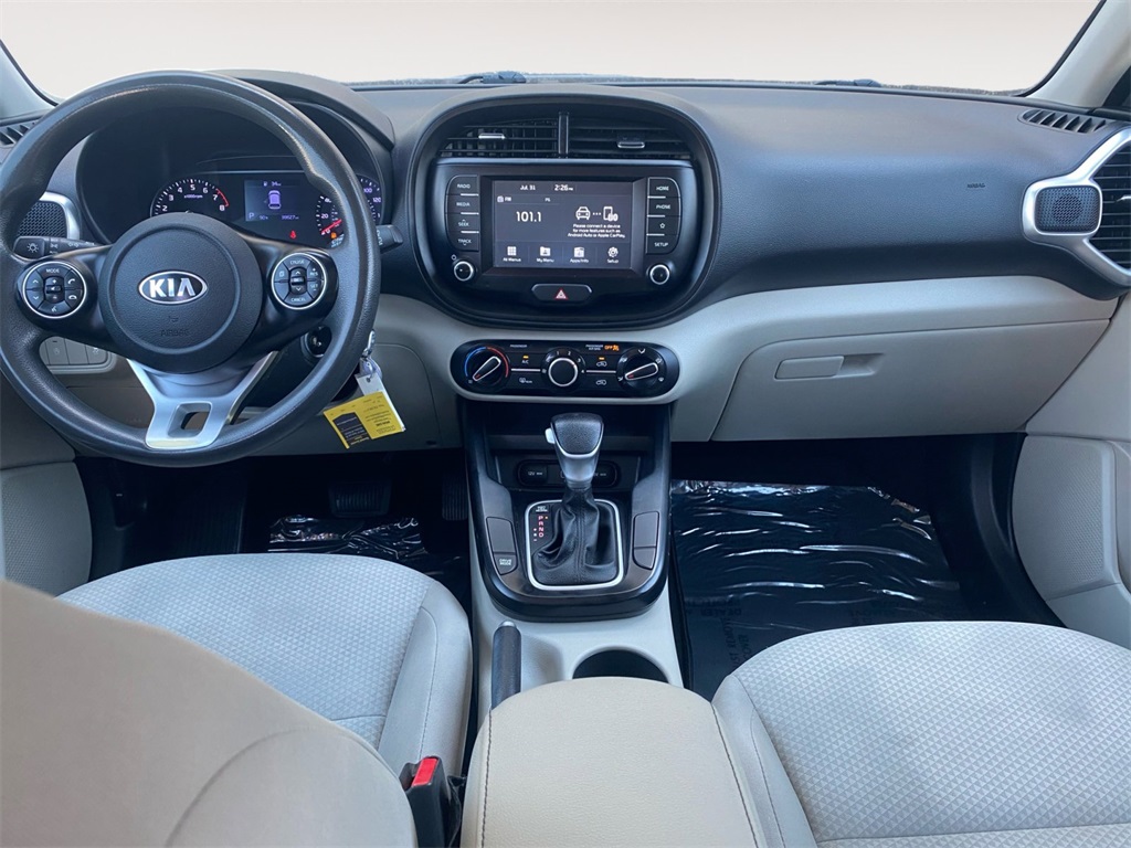 2020 Kia Soul LX photo 8