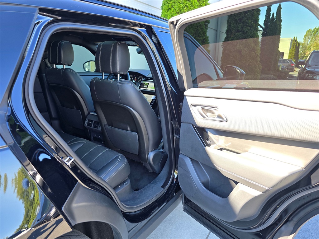 2019 Land Rover Range Rover Velar S photo 28