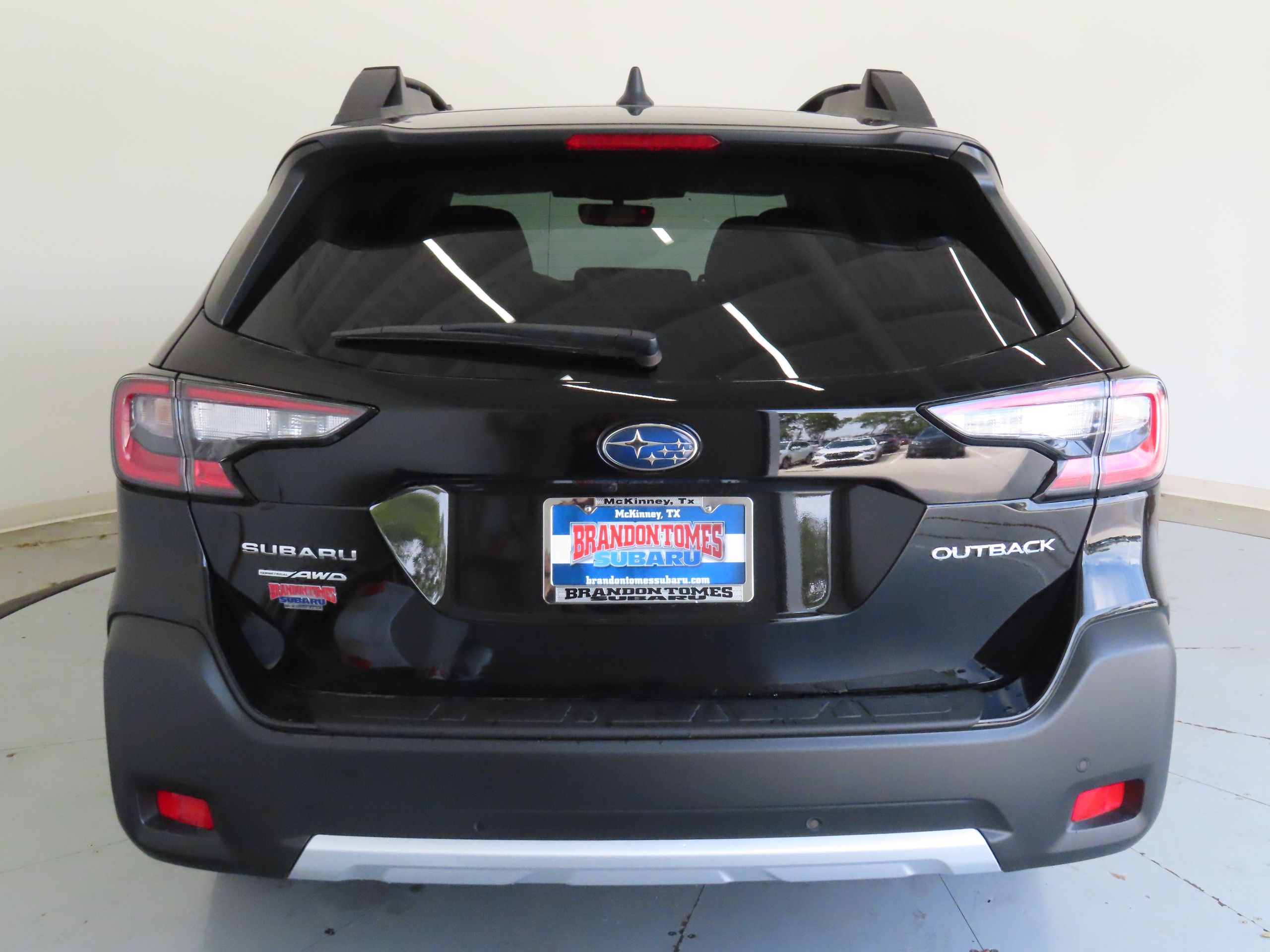 2025 Subaru Outback Limited photo 4