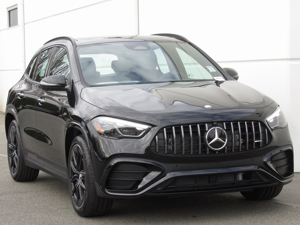 2025 Mercedes Benz GLA AMG 35 4MATIC photo 2