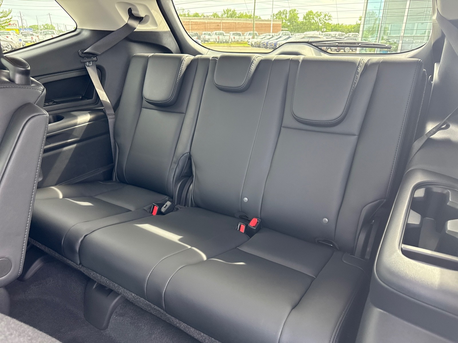 2025 Subaru Ascent Onyx Edition Touring photo 6