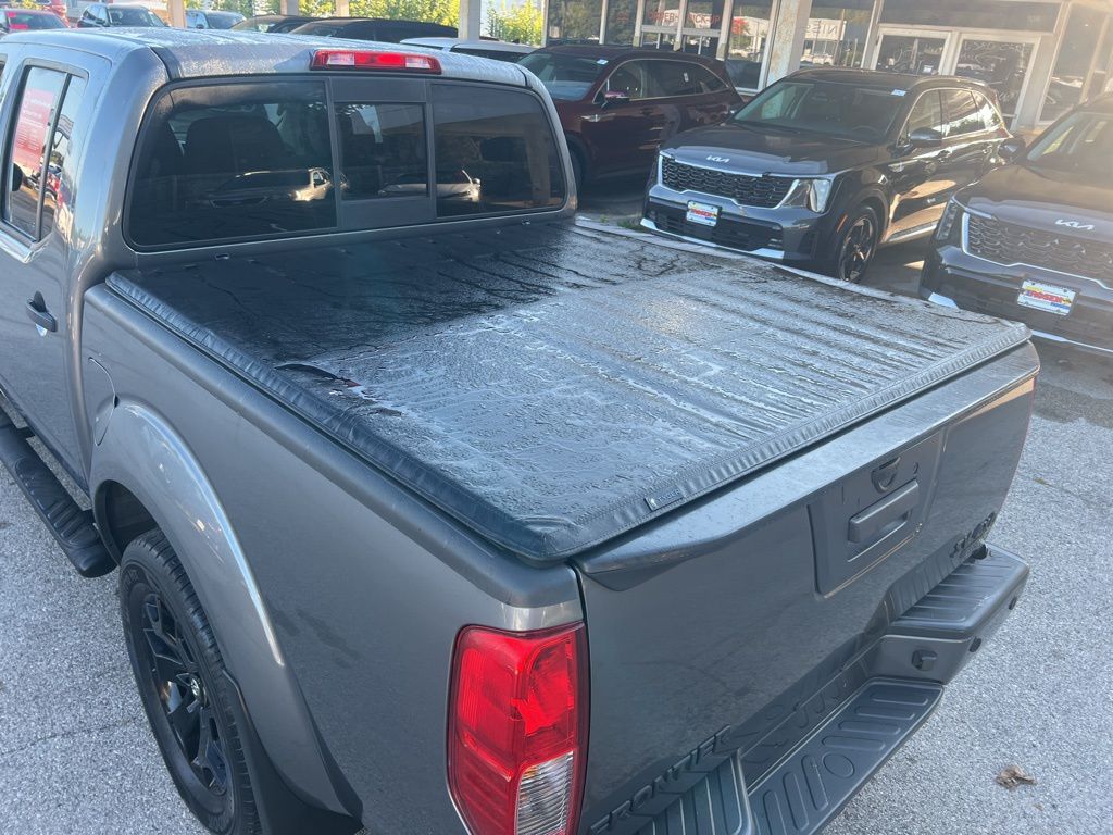 2021 Nissan Frontier Crew Cab photo 27