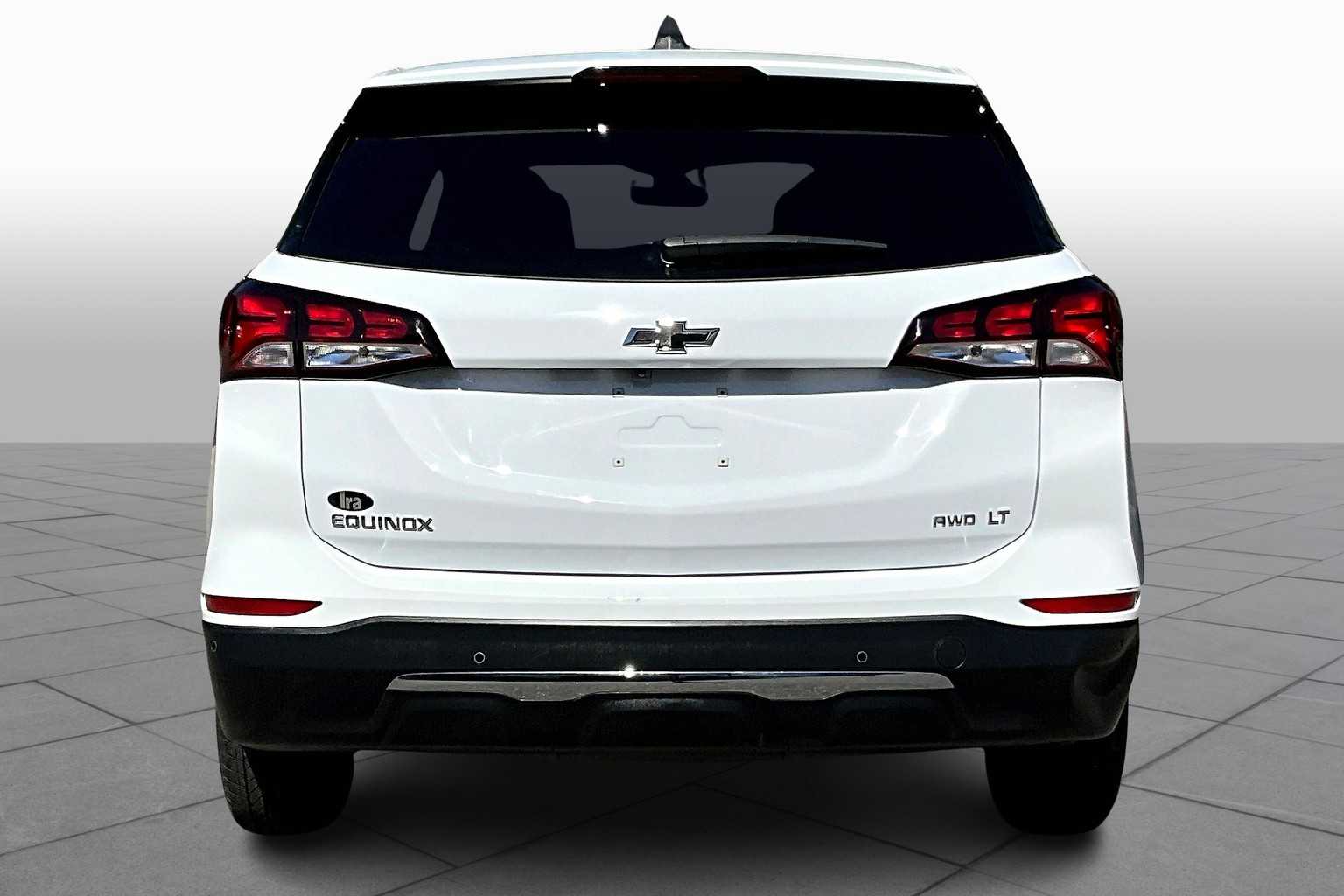 2022 Chevrolet Equinox LT photo 4
