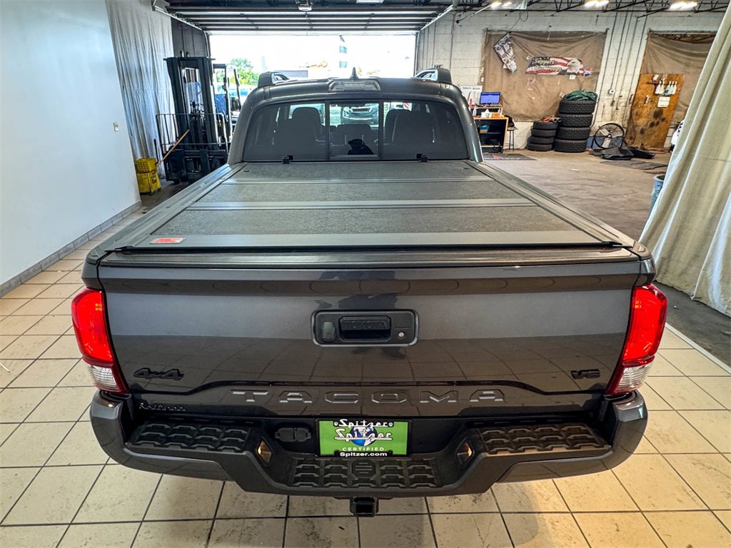 2022 Toyota Tacoma SR V6 photo 20