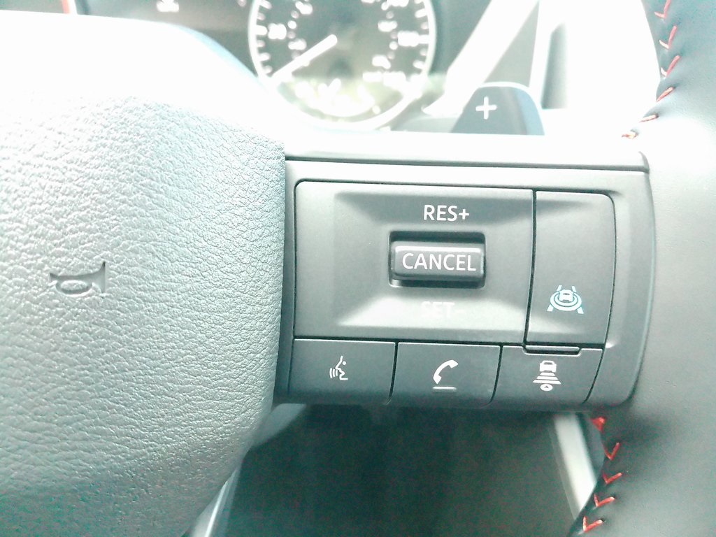 2026 Nissan Rogue SV photo 26