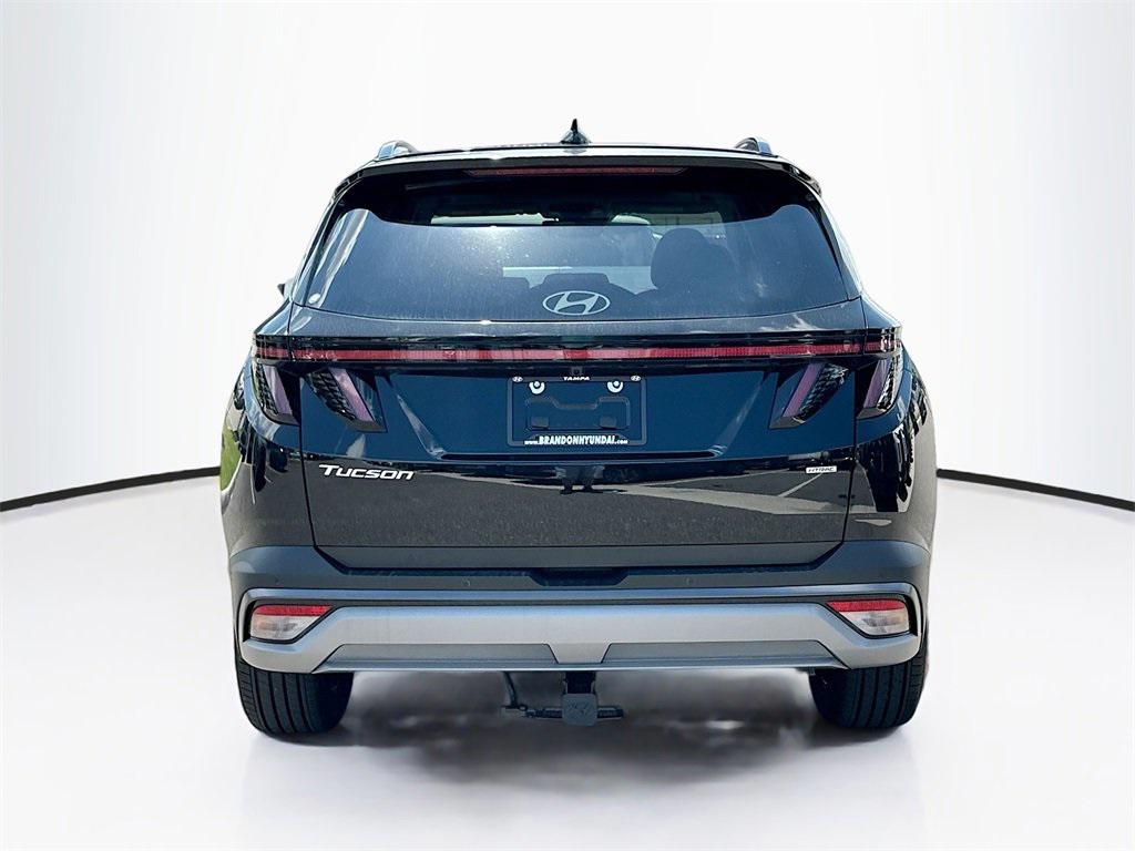 2025 Hyundai Tucson Limited photo 3