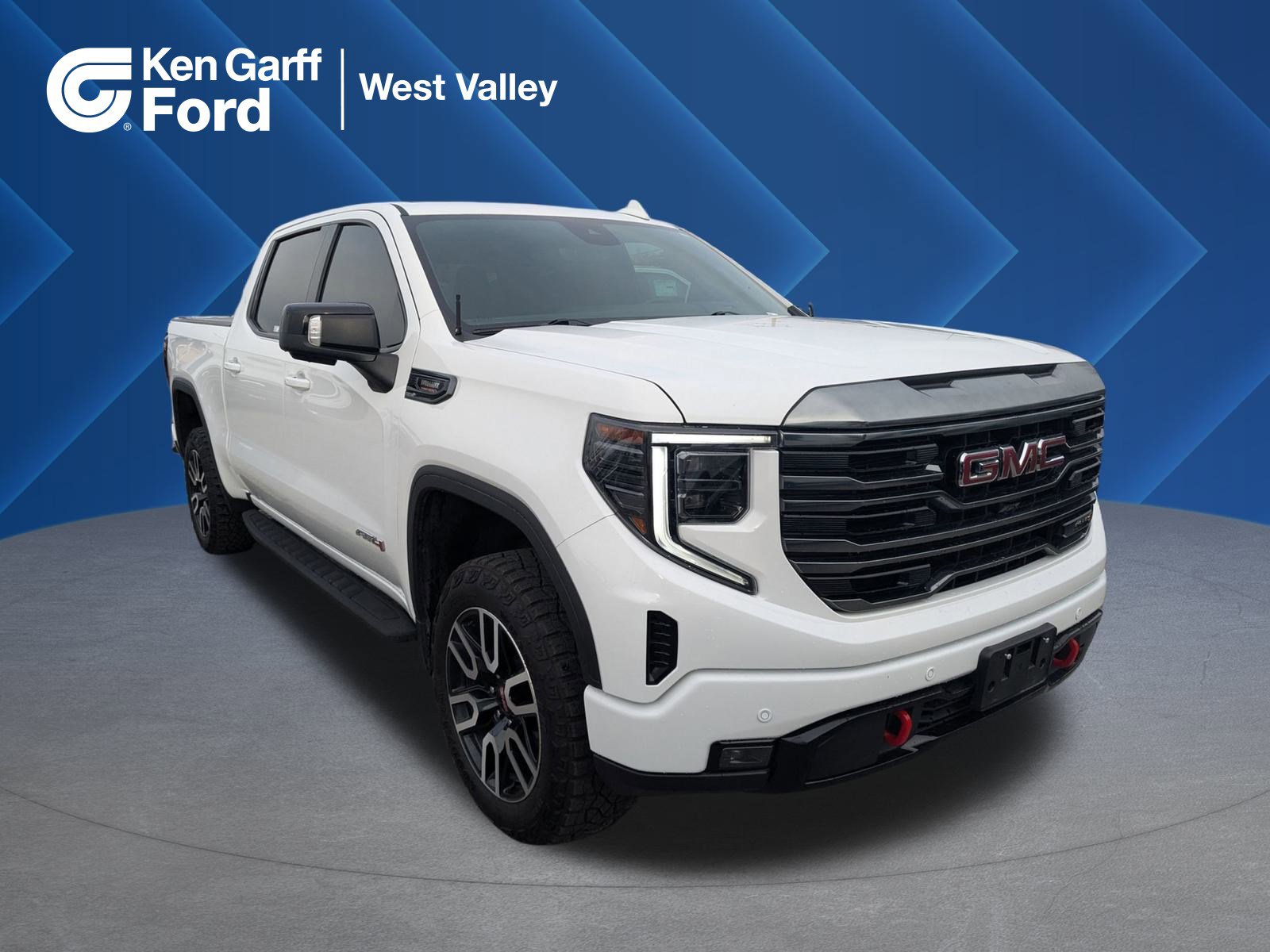 2024 GMC Sierra 1500 AT4's photo