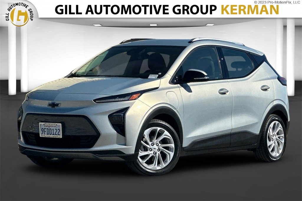 2023 Chevrolet Bolt EUV LT's photo