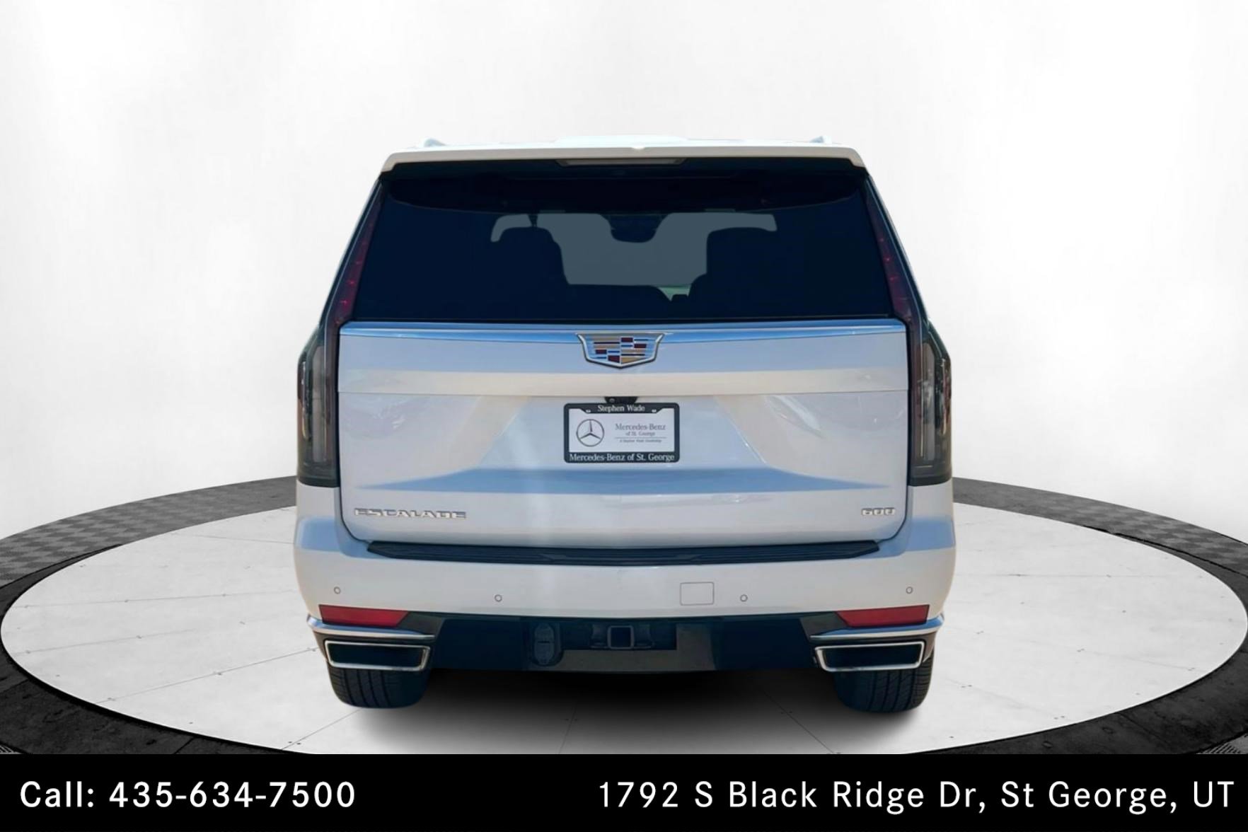 2021 Cadillac Escalade Premium Luxury photo 4