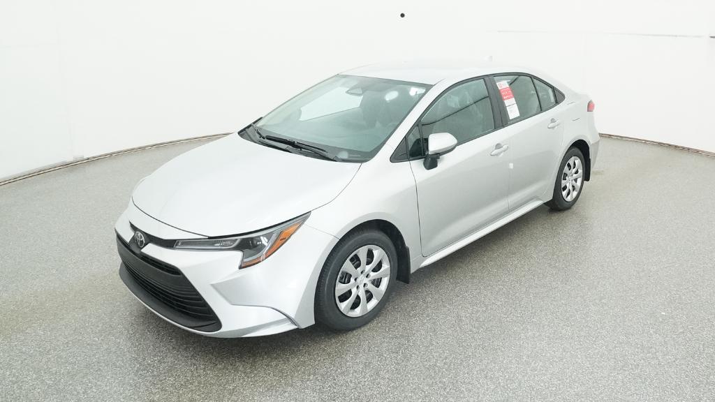 2026 Toyota Corolla LE's photo