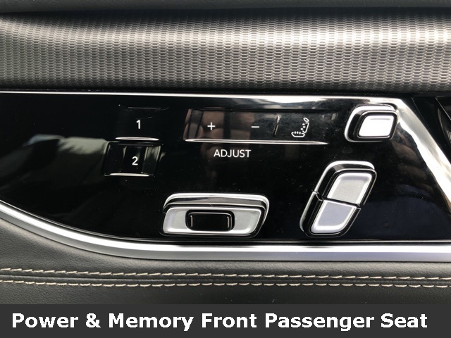 2024 Jeep Grand Wagoneer L II photo 33