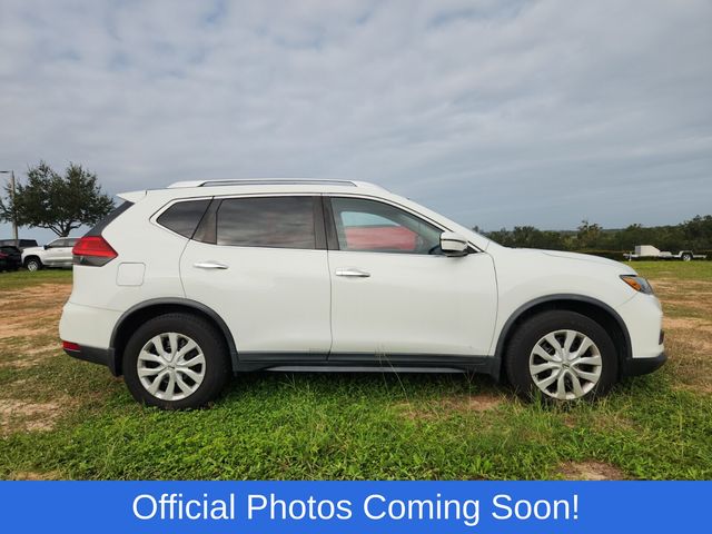 2017 Nissan Rogue S photo 4