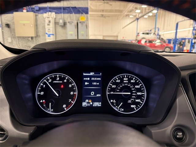 2025 Subaru Crosstrek Limited photo 2