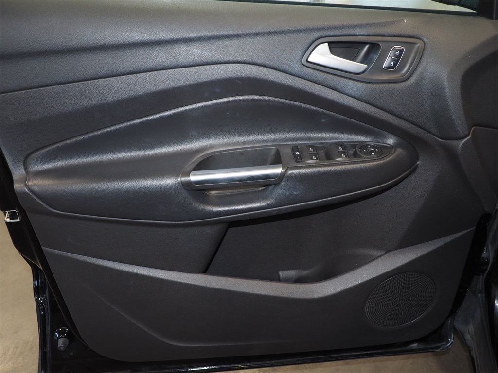 Used 2018 Black Ford SEL image 7