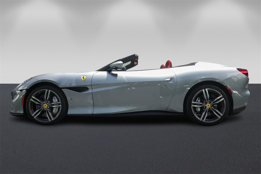 2022 Ferrari Portofino Base photo 6