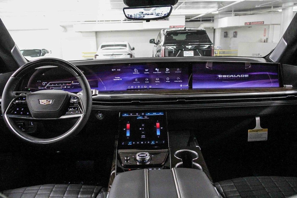 2026 Cadillac Escalade Platinum Sport photo 13