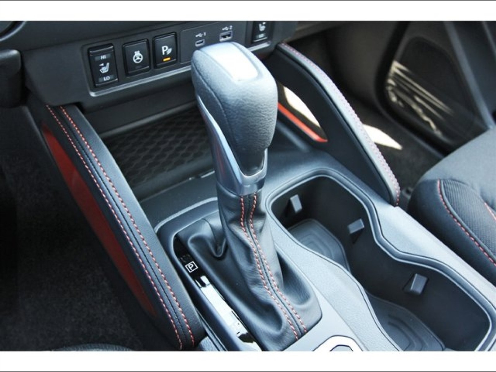 2026 Nissan Frontier Crew Cab PRO-4X® White at Robbins Nissan