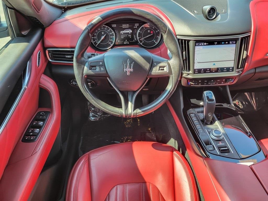 2022 Maserati Levante GT photo 11