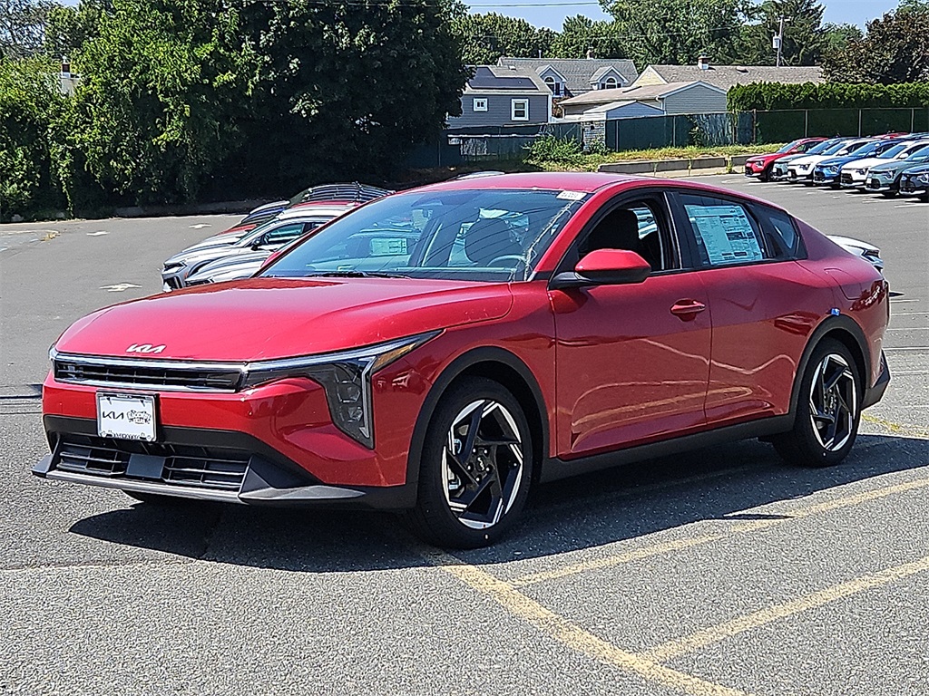 2025 Kia K4 EX photo 3