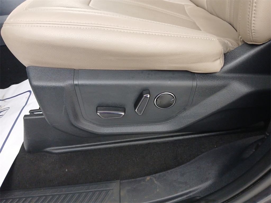 2024 Ford Expedition MAX Limited photo 16