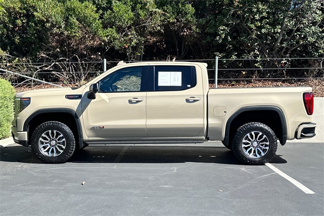 2022 Gmc Sierra 1500 AT4 photo 2