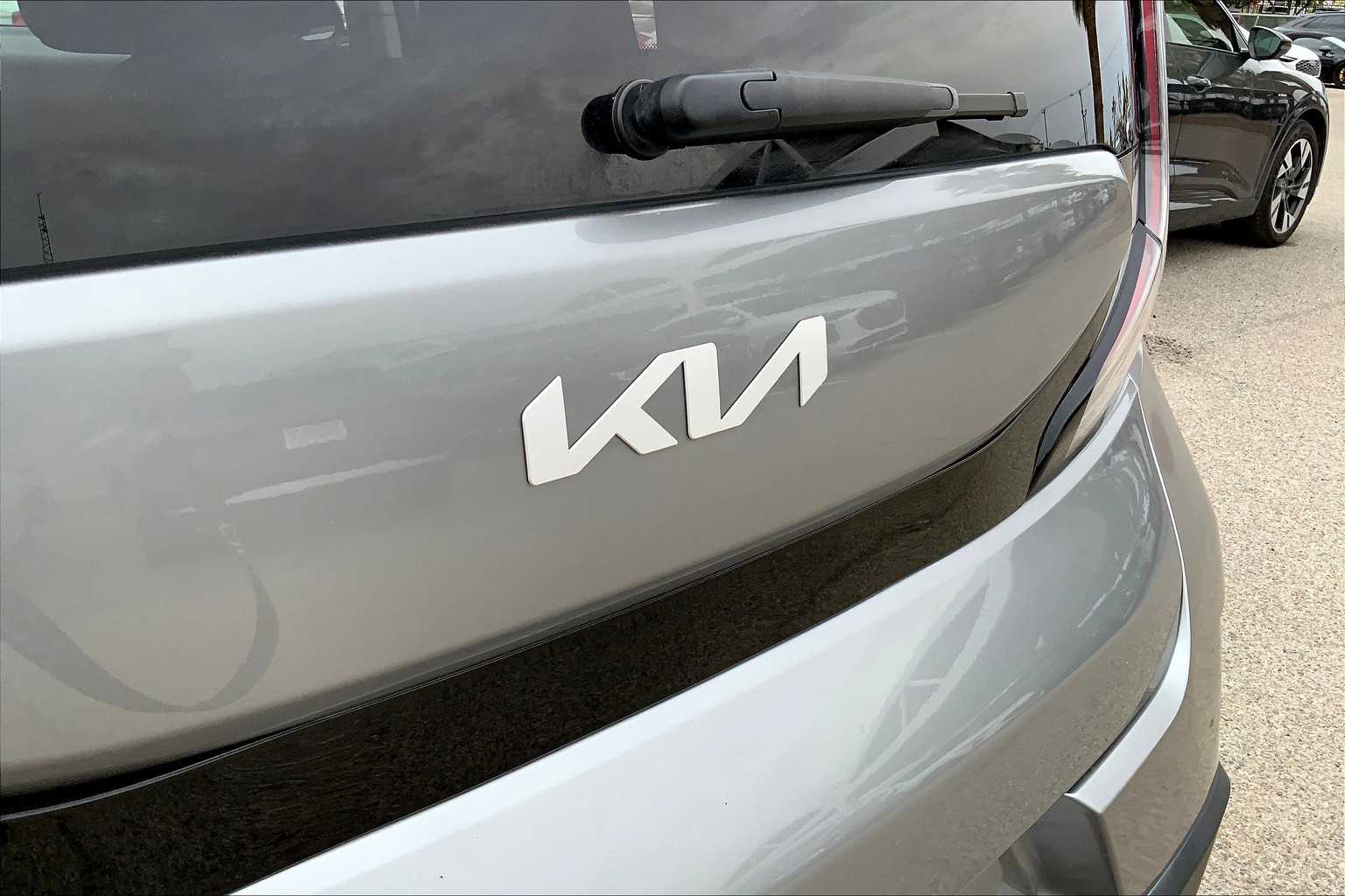 2023 Kia Soul LX photo 9