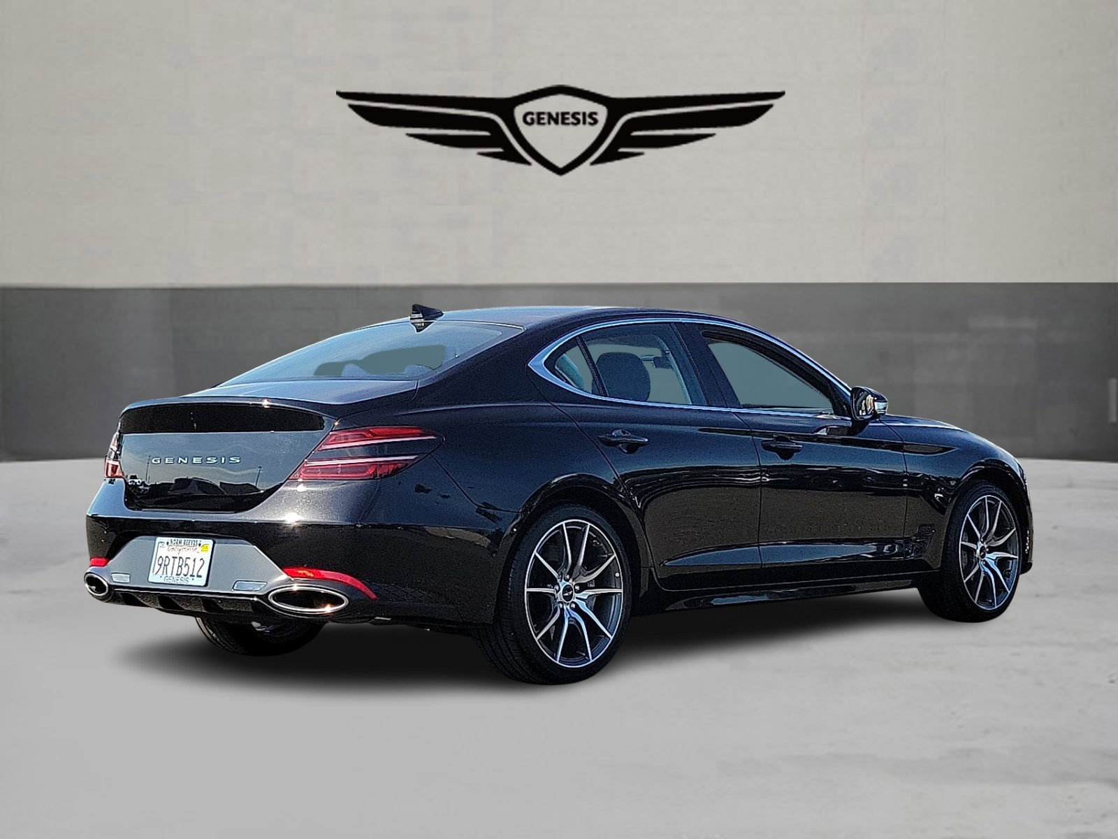 2025 Genesis G70 2.5T photo 2