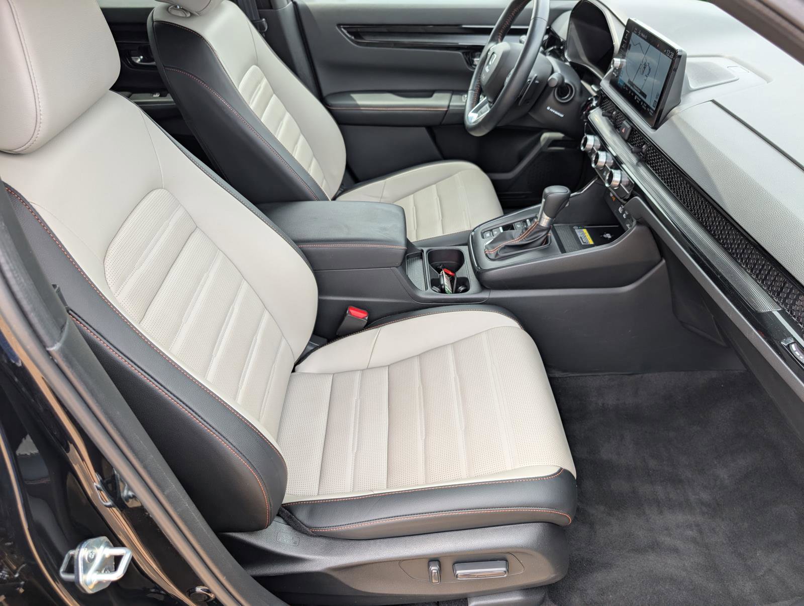 2025 Honda CR-V Hybrid Sport Touring photo 39