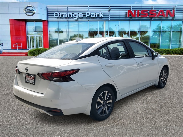 2025 Nissan Versa SV photo 2