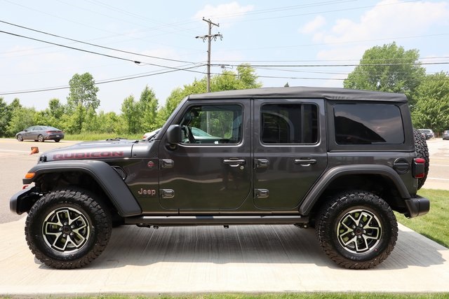 2025 Jeep Wrangler Rubicon photo 26