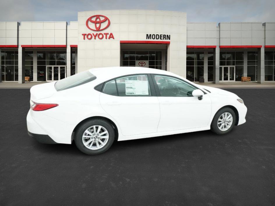 2025 Toyota Camry LE photo 24