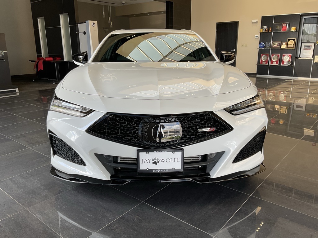 Used 2023 Acura TLX Type S with VIN 19UUB7F9XPA004167 for sale in Kansas City