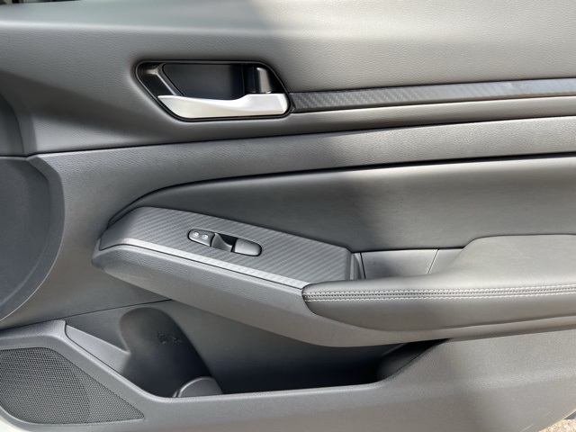 2025 Nissan Altima SV Special Edition photo 19