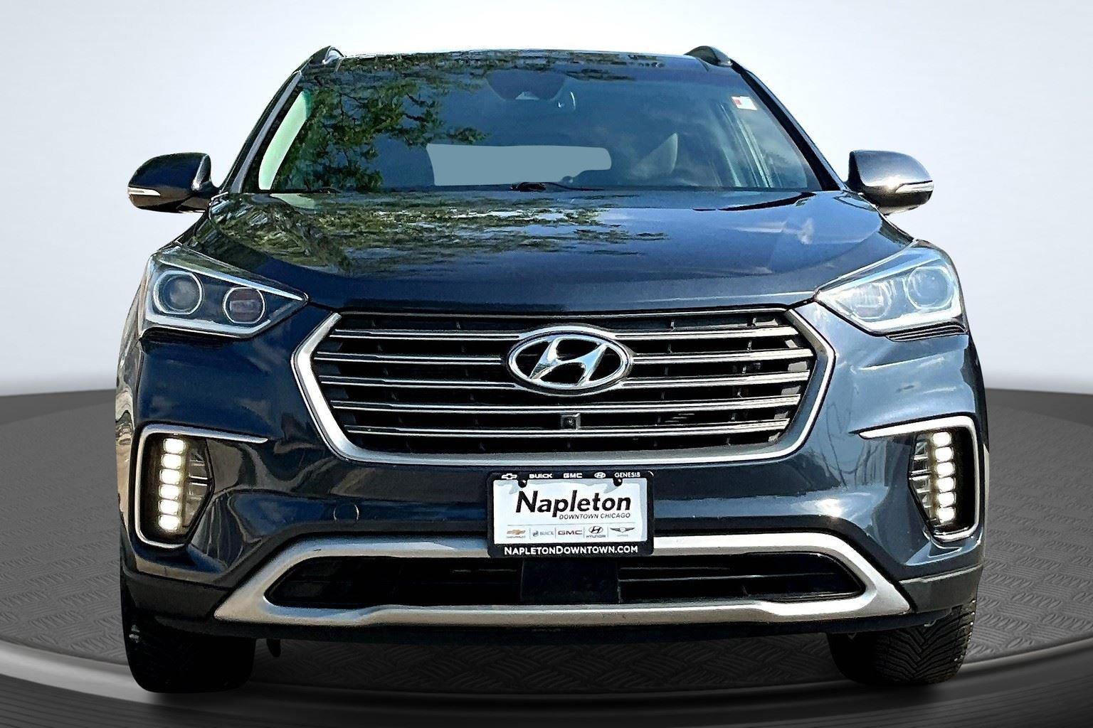 2017 Hyundai Santa Fe Limited Ultimate photo 2
