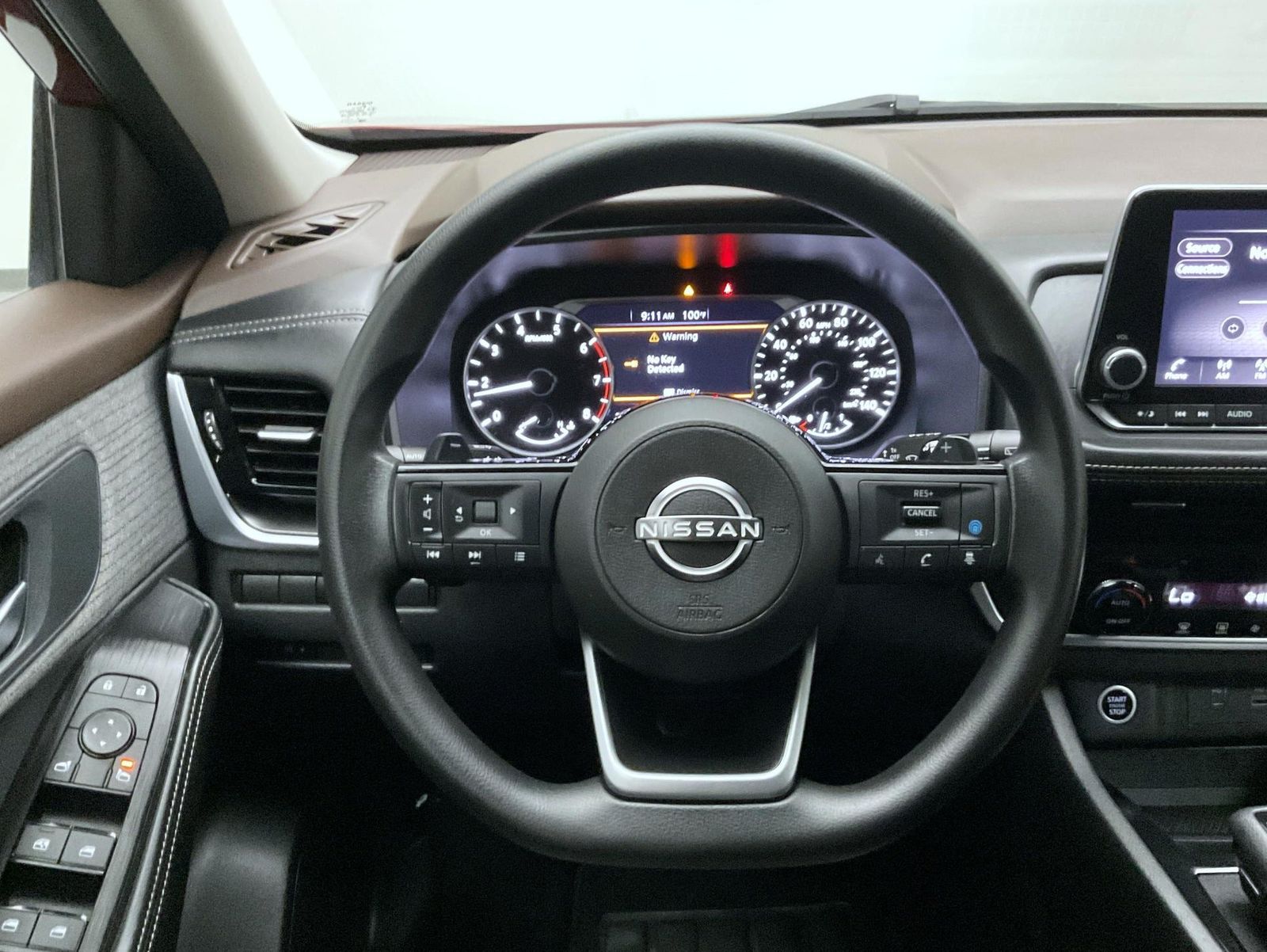 2023 Nissan Rogue SV photo 12