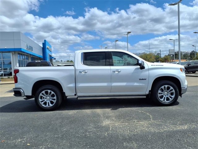 2025 Chevrolet Silverado 1500 LTZ photo 6