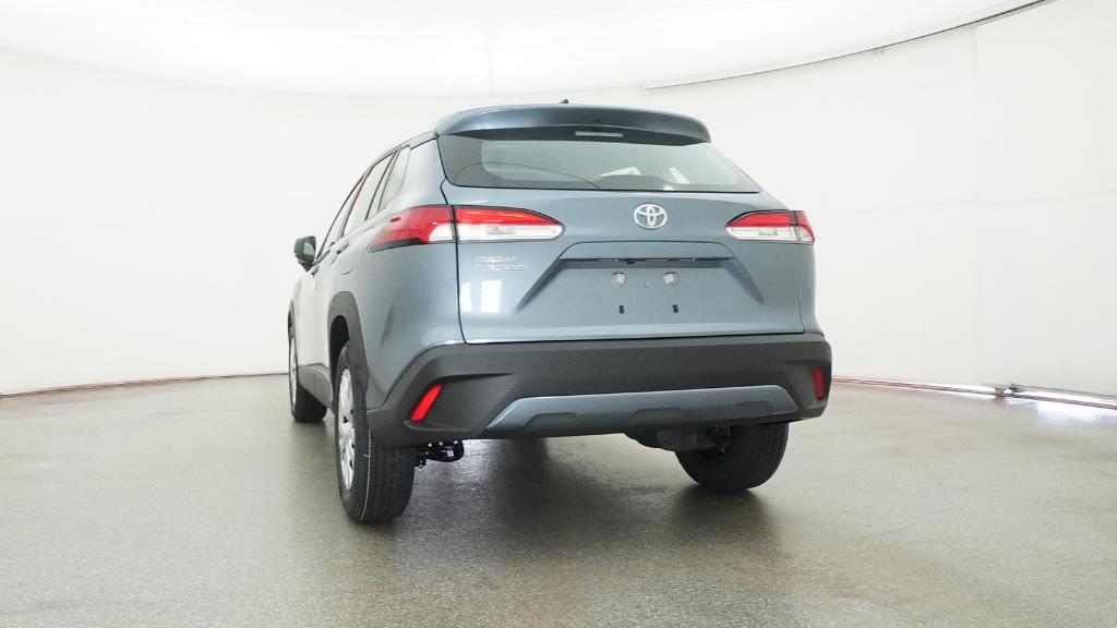 2025 Toyota Corolla Cross L photo 15