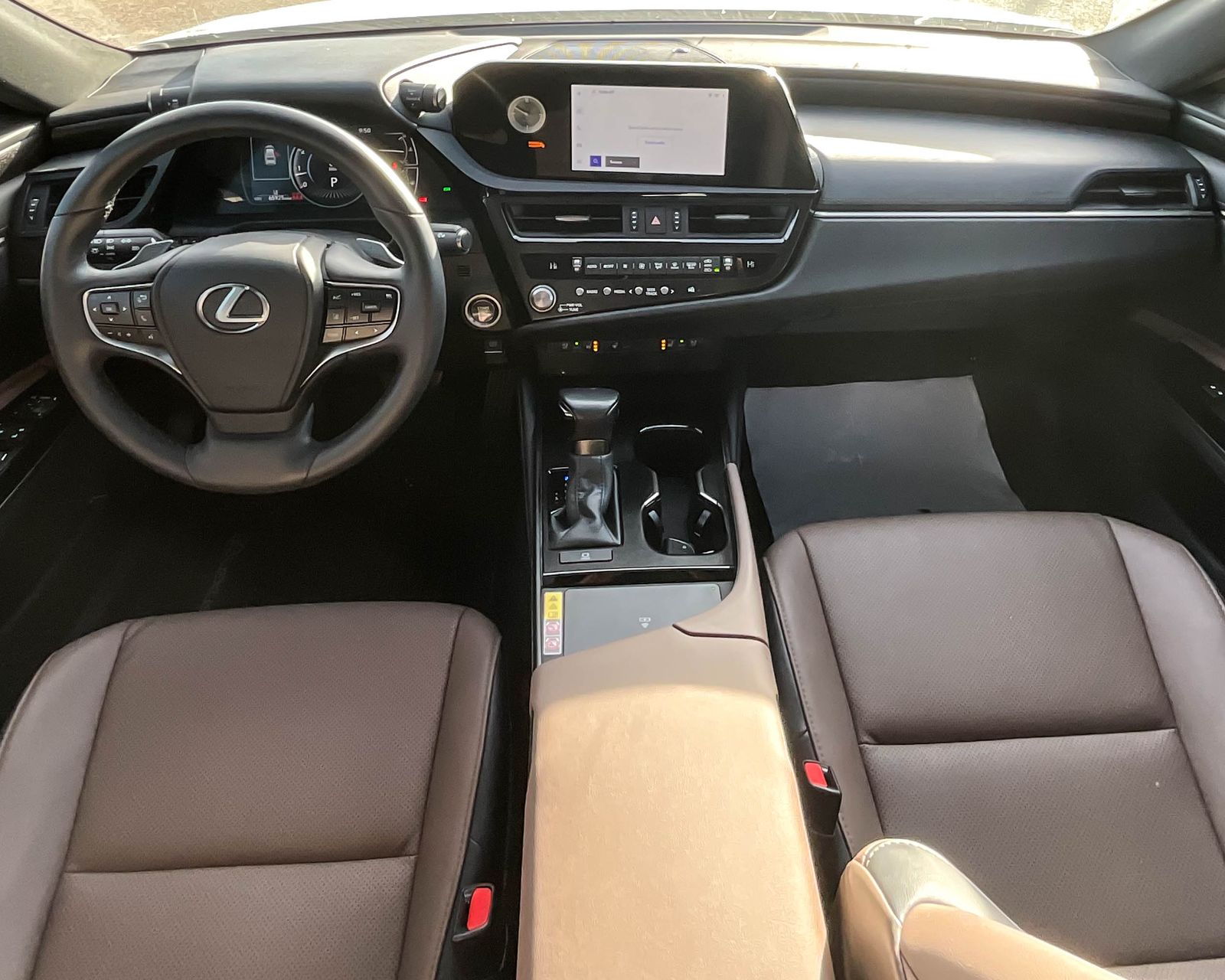 2023 Lexus ES 350 photo 12