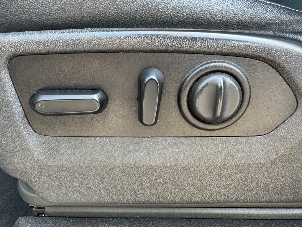 2021 Gmc Sierra SLT photo 32